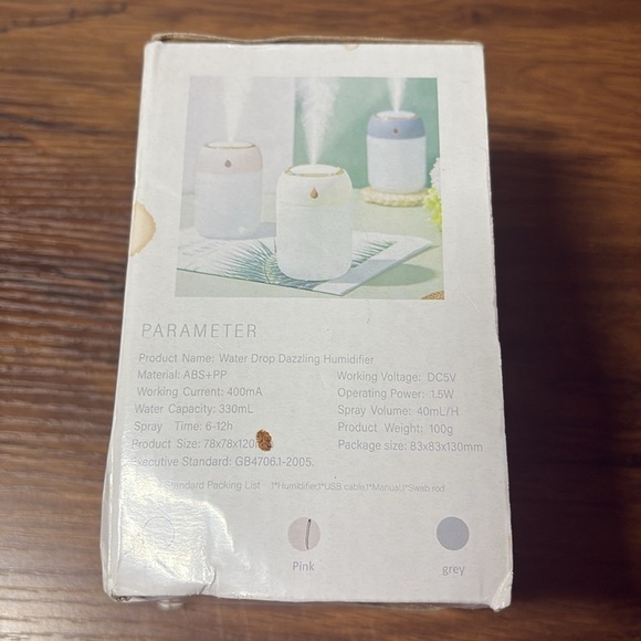 Compact White And Pink Ultrasonic Mini Humidifier - Picture 4 of 6